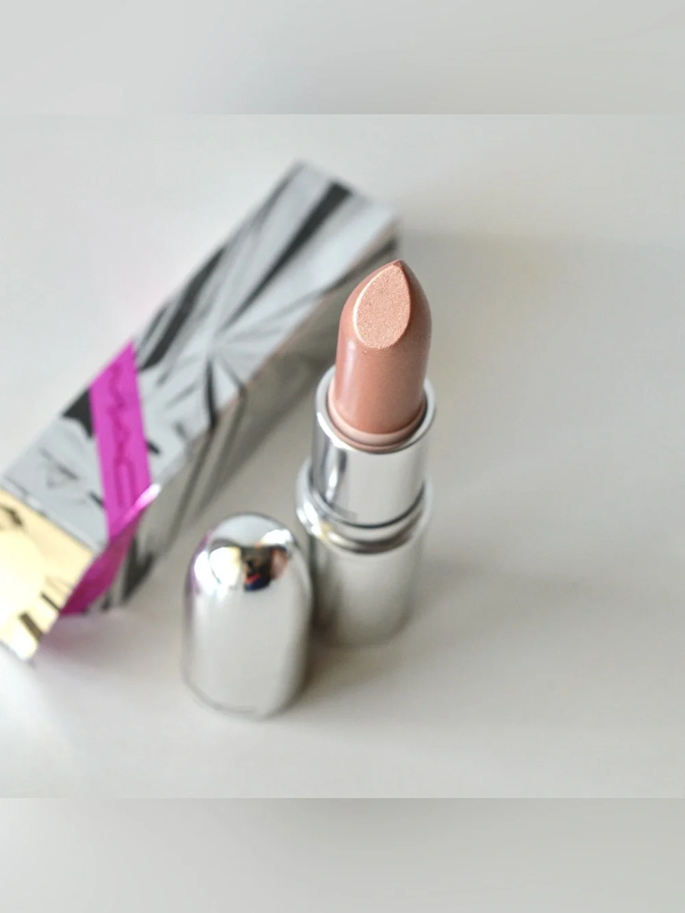 MAC Cosmetics Lipstick *AT LEISURE* Limited Edition Pink Gold Silver Chrome BNIB